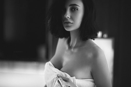 Секси девушки с прической каре