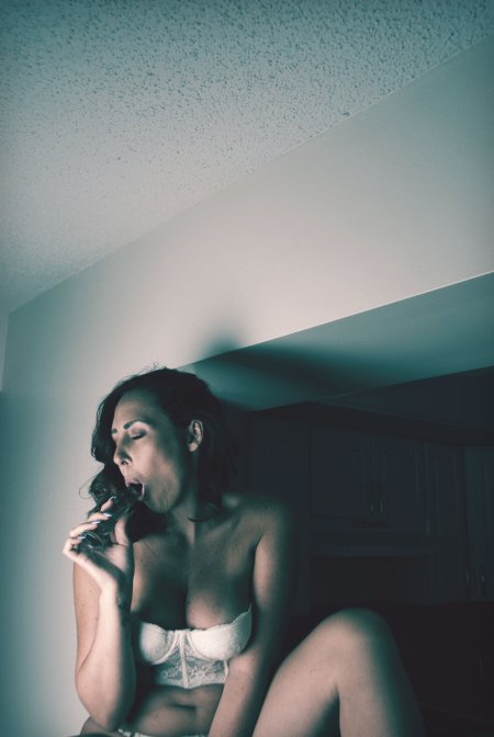 Анна Тельникова