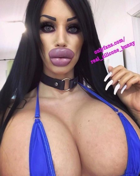 Порнозвезды с силиконовыми губами