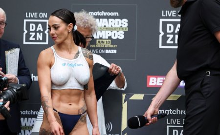 Голые бойцы