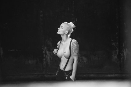 Фотограф Аркадий Курта ню