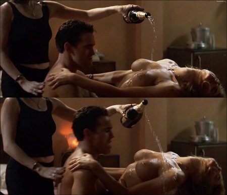 Дениз Ричардс Звездный десант голая