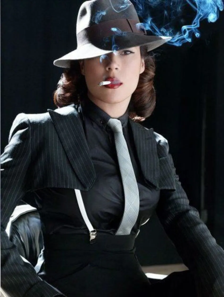 Девушка гангстер