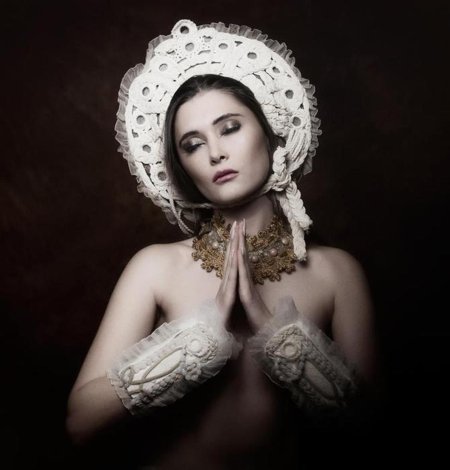 Sasha Grey кокошник