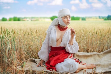 Эротическая фотосессия в платке