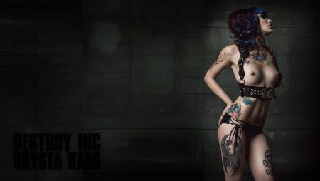 Эротичные девушки с татуировками