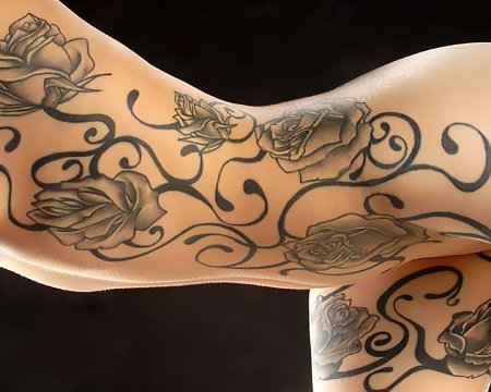 Эротичные девушки с татуировками