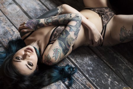 Фелиция Пиана тату модель nude