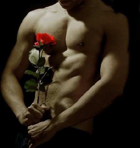 Голый мужик смцыетами