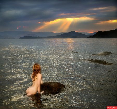 Фотосессия в стиле ню на море