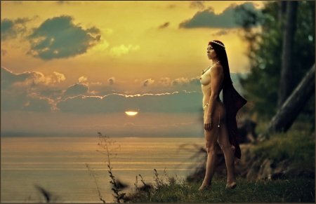 Красивые девушки голышом на закате