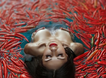 Женщина с перчинкой