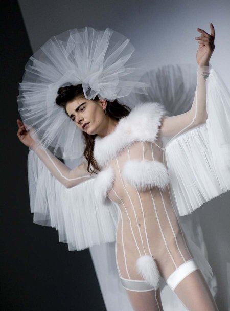 Странные Свадебные платья