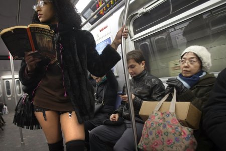 No Pants Subway Ride Москва