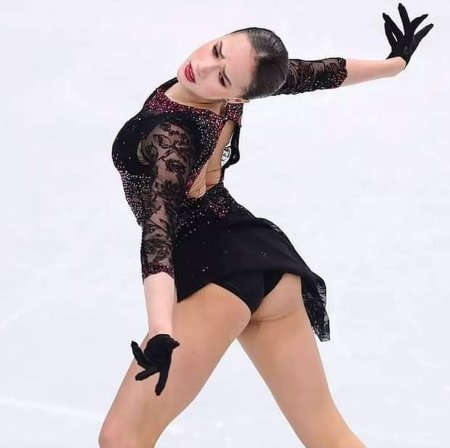 Алина Загитова 2022