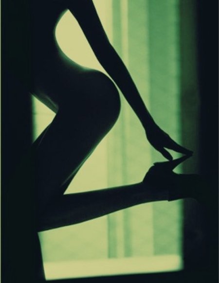 Красивый изгиб тела