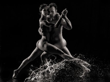 Эротический танец танго