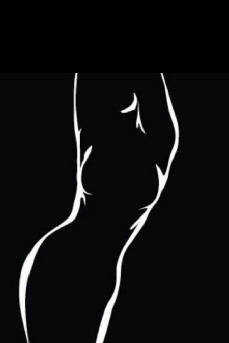 Очертания девушки