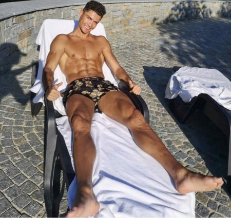 Пресс Кристиано Роналду