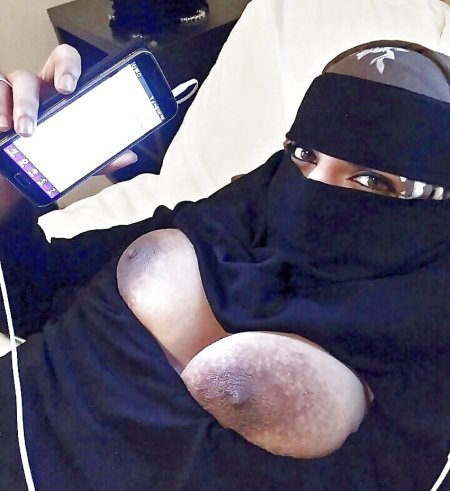 Хиджаб девушка селфи член