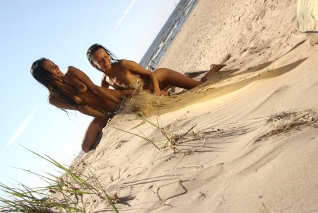 Девушка в дюнах фото xxx