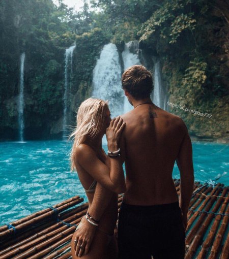 Влюбленные на море