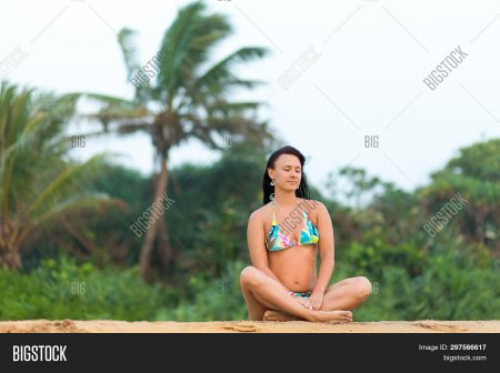 Шри-Ланка голые женщины