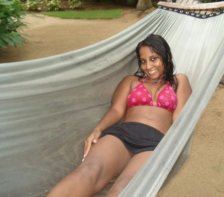 Шри-Ланка голые женщины