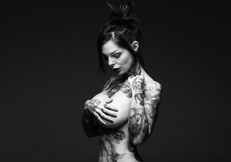 Хардкорная эротическая фотосессия