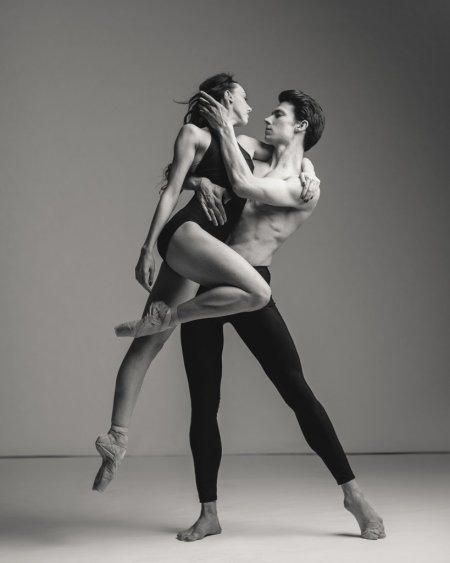 Красивые позы для танца