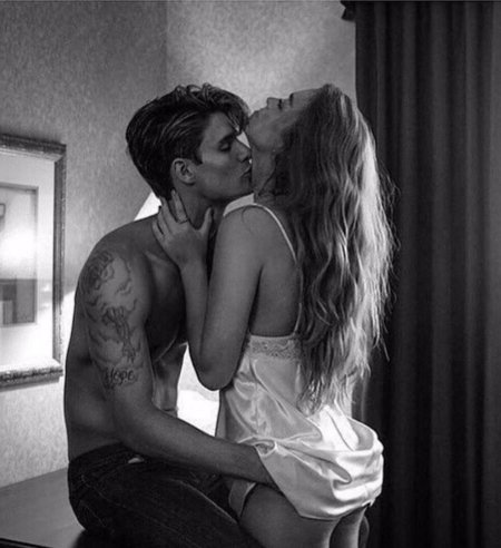 Парень девушка страсть