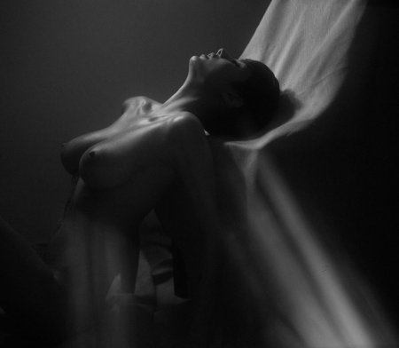 Солери Джорджия сиськи