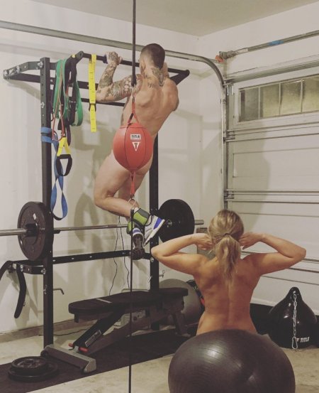 Боец юфс пейдж