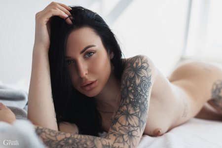 Настя Комарова модель ню