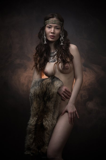 Голые якутские красавицы