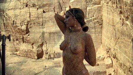 Актриса Индира Варма ню