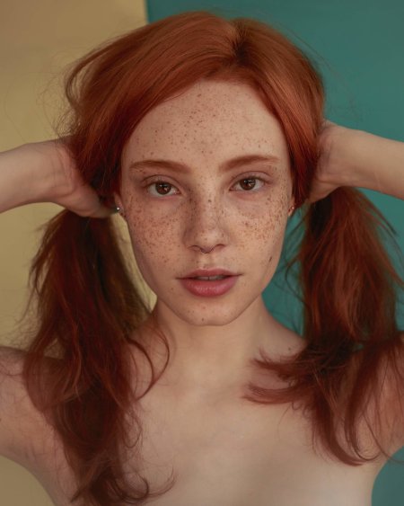 Красивые рыжие девушки с веснушками