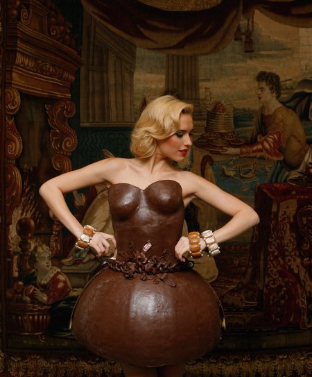 Девушка в шоколаде