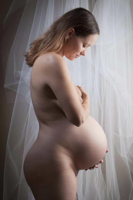 Натали.Портман-голая беременная