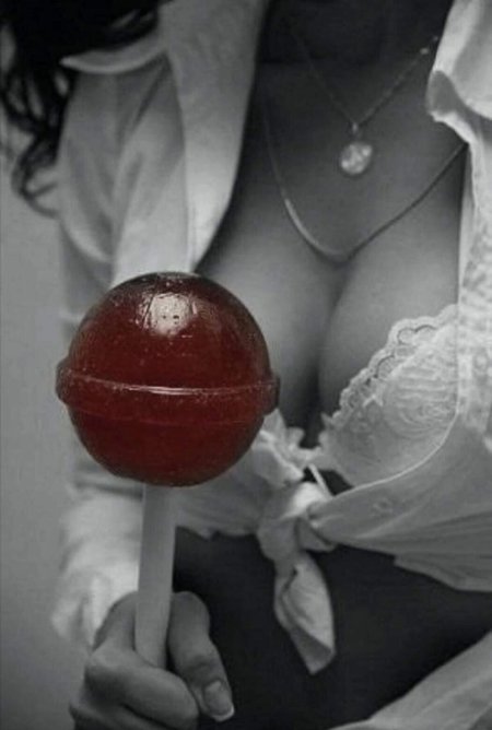 Эротические открытки с намеком