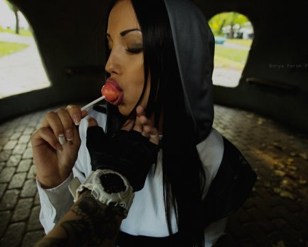 Монашки курят