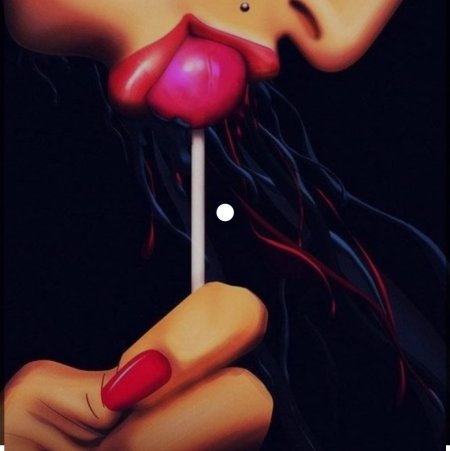 Губы с Чупа чупсом