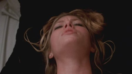 Лицо женщины при оргазме