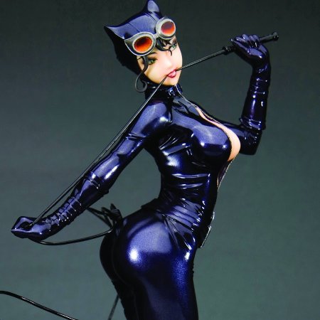 Кошка в латексе