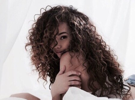 София Моше кудри