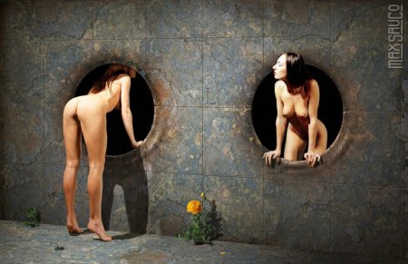 Необычные голые женщины