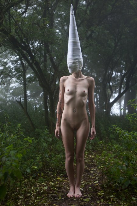 Необычные голые женщины