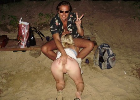 Голые пьяные бабы в общественных местах