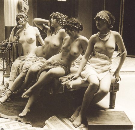 Ретро снимки голых женщин