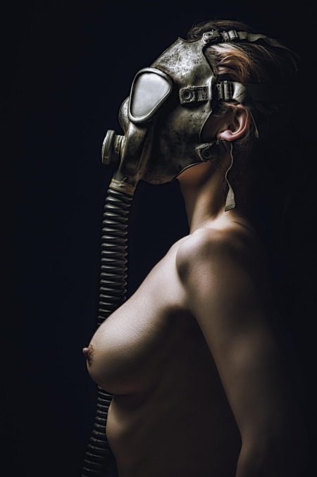 Эротический противогаз